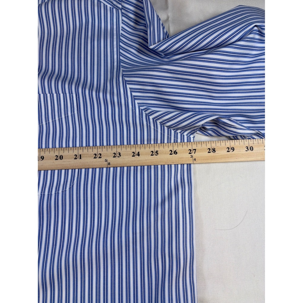 LL Bean Mens Striped Button Down Shirt Blue White Wrinkle Resistant 17.5 35 - Picture 4 of 7